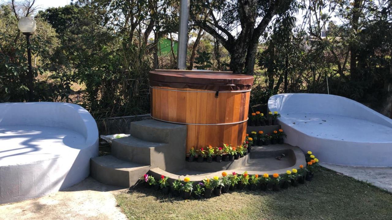 Pousada Sitio Roda D'Água Mairinque Esterno foto